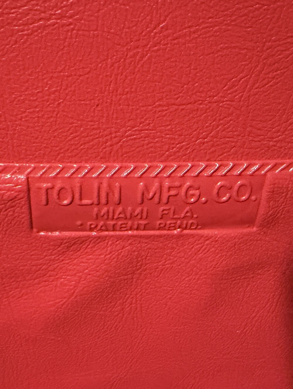 Tolin Vintage 1960 Red Patent Travel Case Tote - Picture 10 of 13